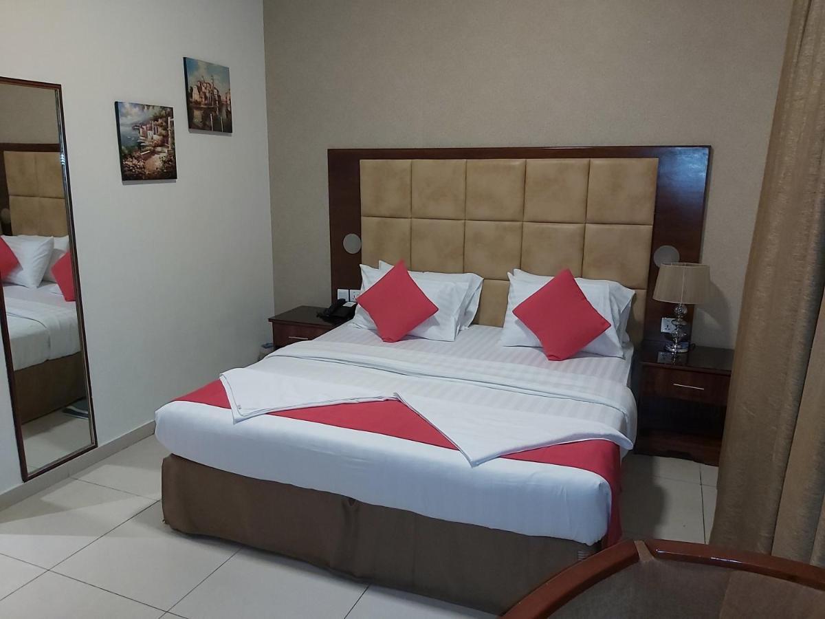 Bliss Hotel Дубай Экстерьер фото