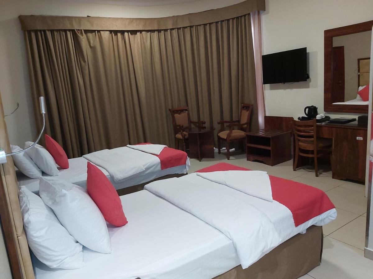 Bliss Hotel Дубай Экстерьер фото