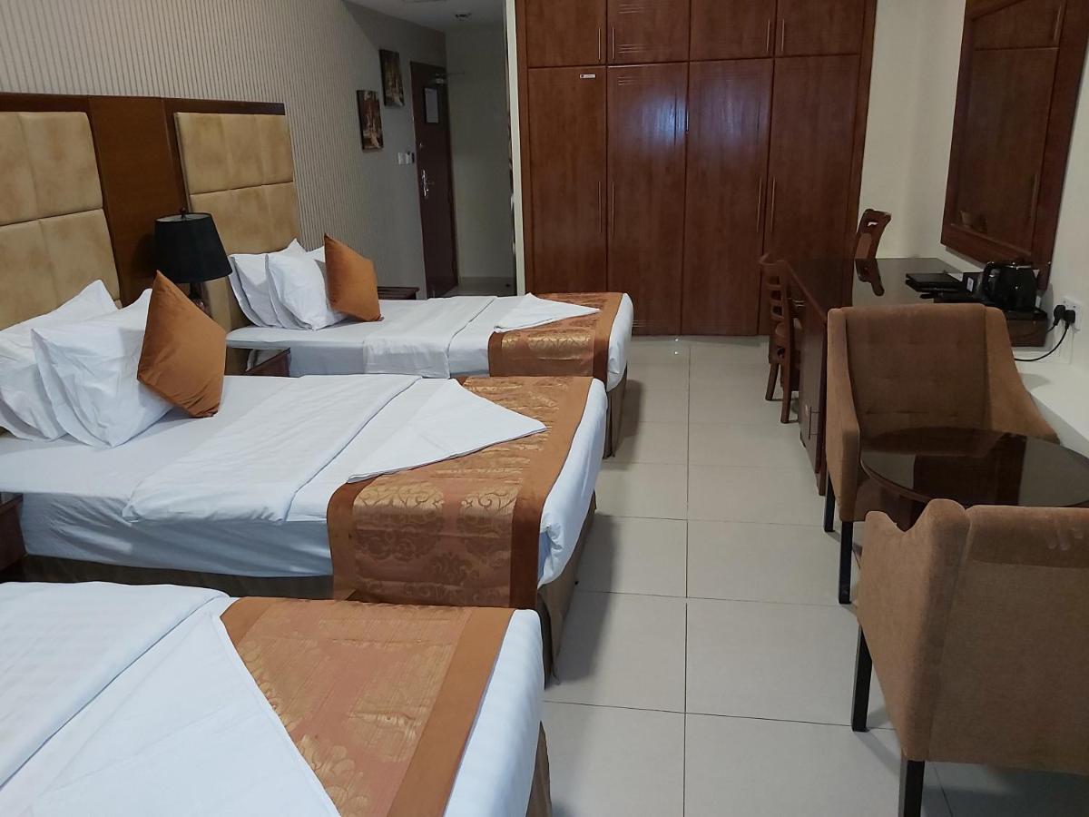 Bliss Hotel Дубай Экстерьер фото